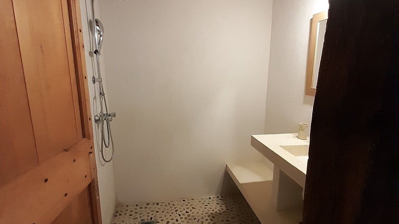 Photo of Bathroom in Prunet