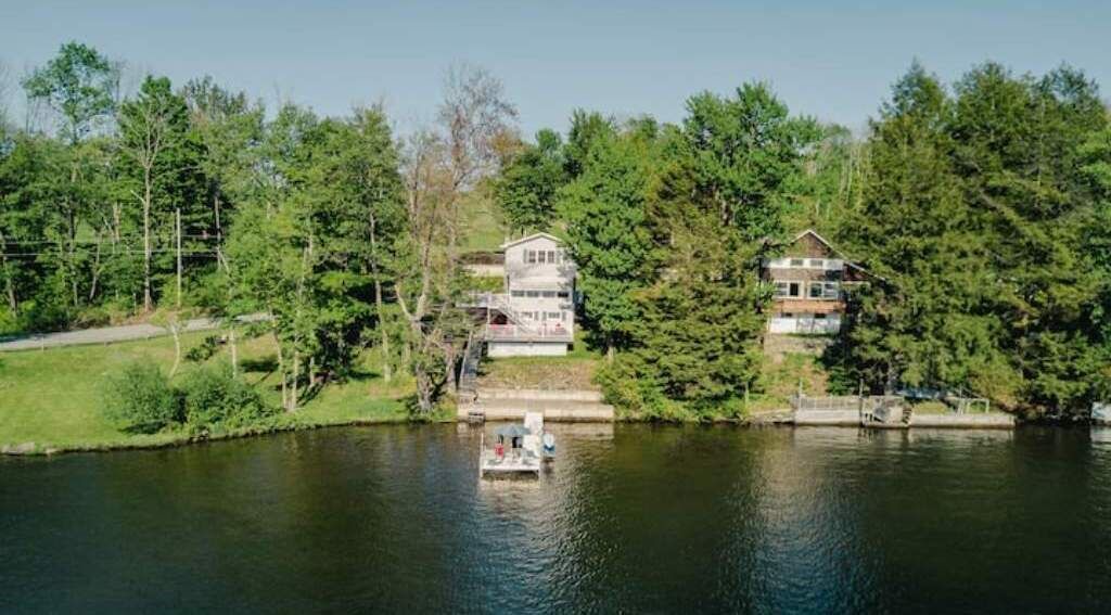 Photo of Others in Carbondale