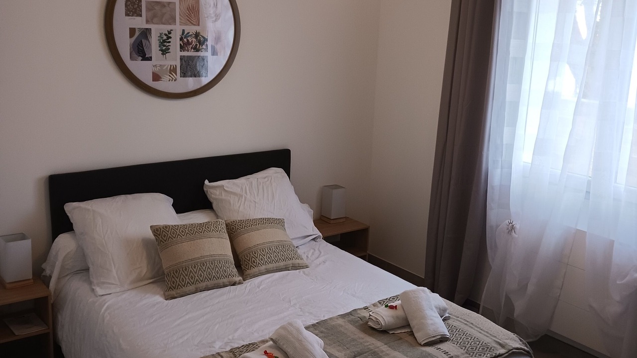 Photo of Bedroom in Thuir