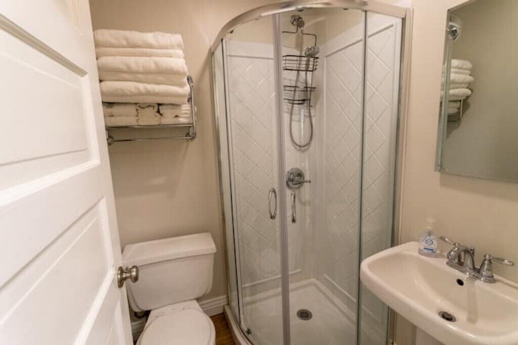 Photo of Bathroom in Midtown Sacramento