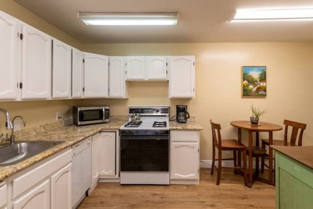 Photo of Kitchen in Midtown Sacramento