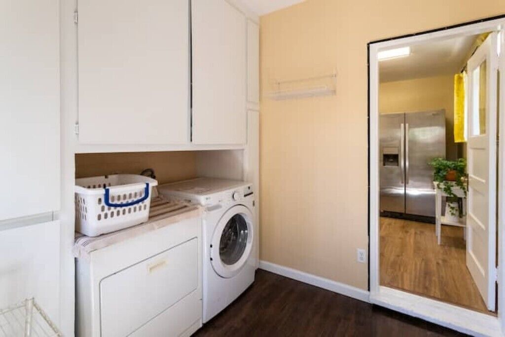 Photo of Others in Midtown Sacramento