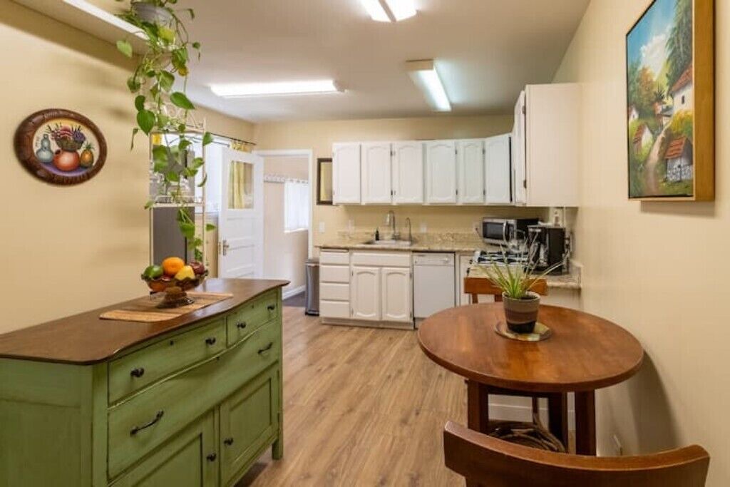 Photo of Kitchen in Midtown Sacramento