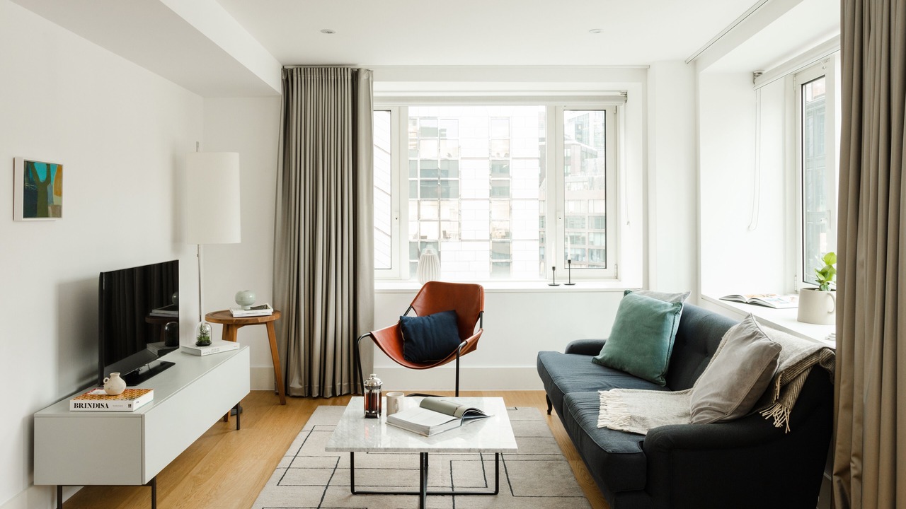 Photo of Livingroom in Tower Hill