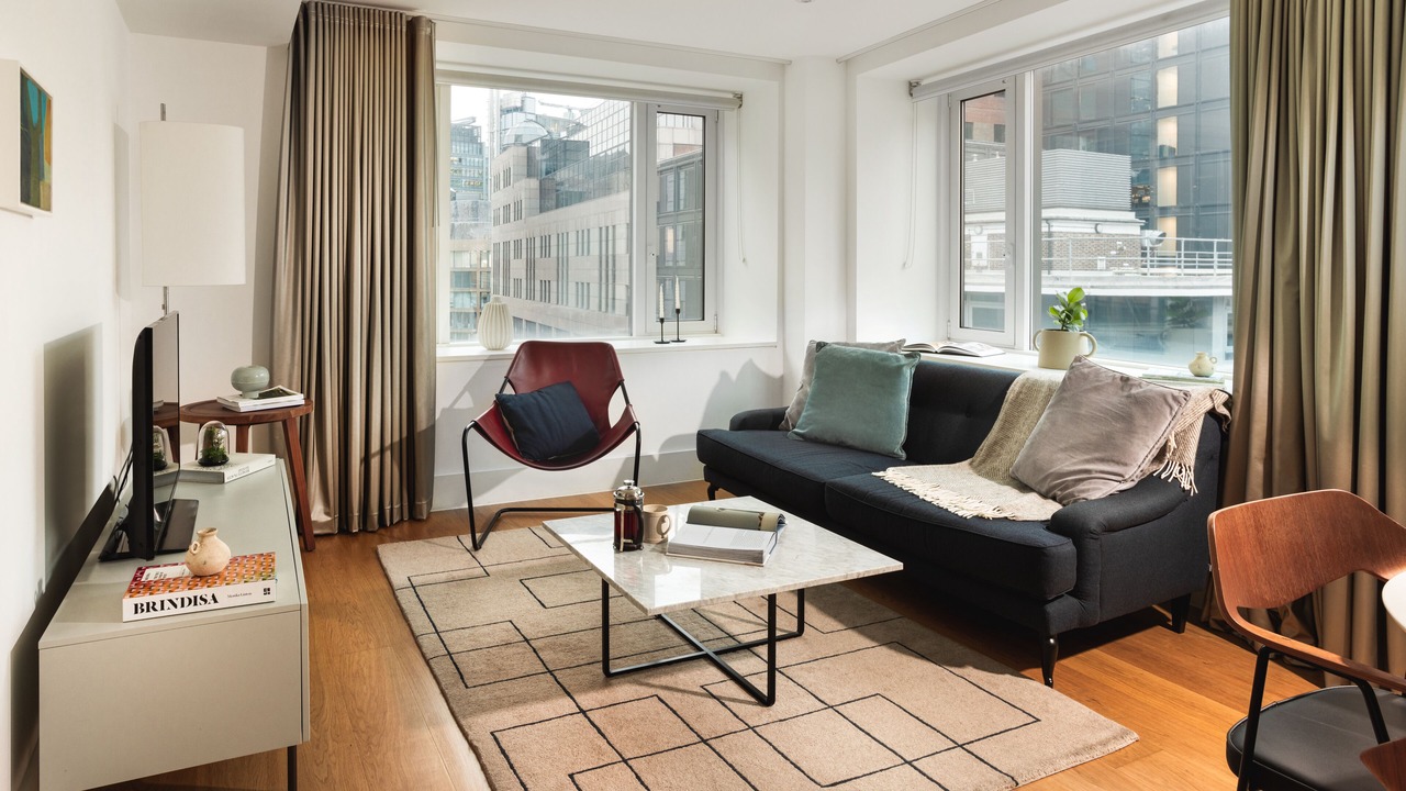 Photo of Livingroom in Tower Hill