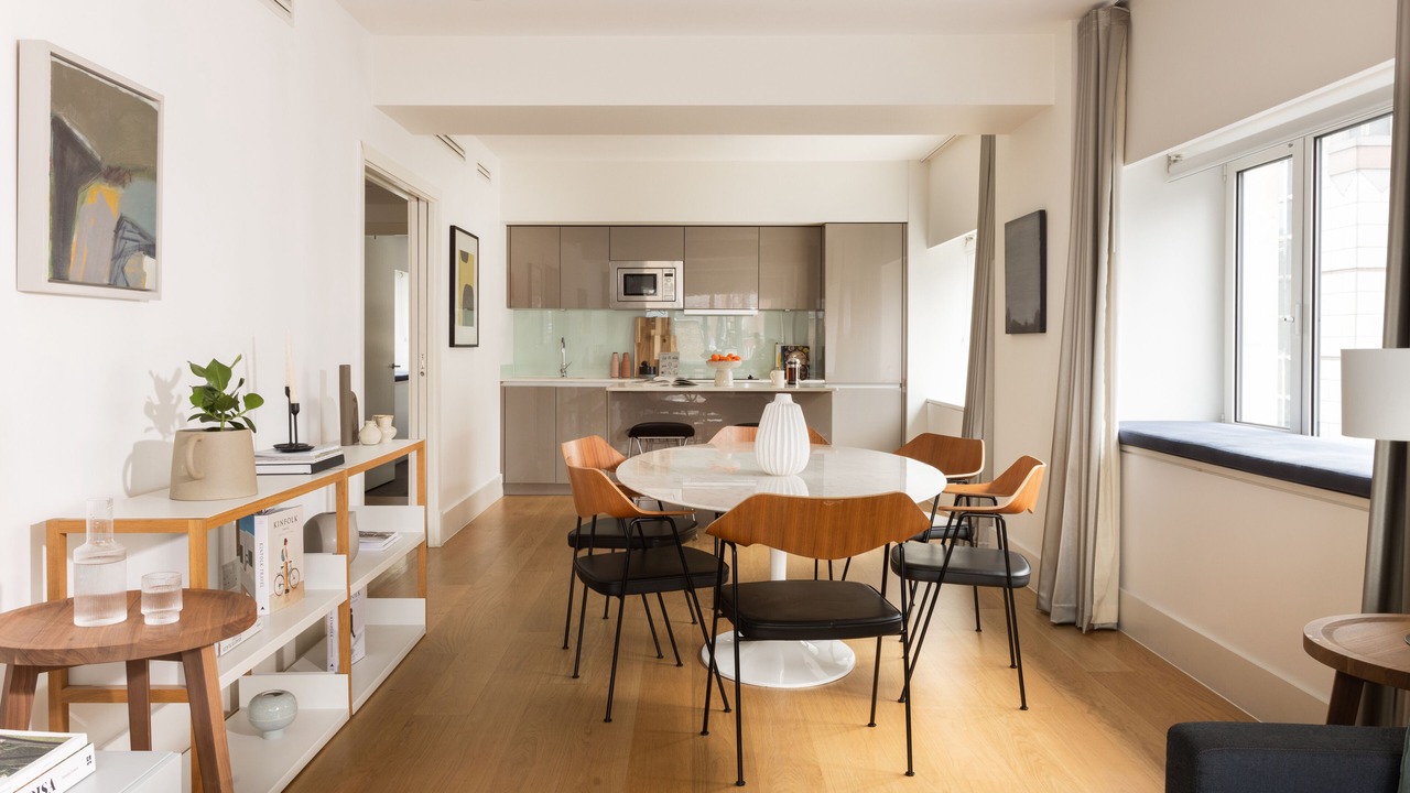 Photo of Livingroom in Tower Hill