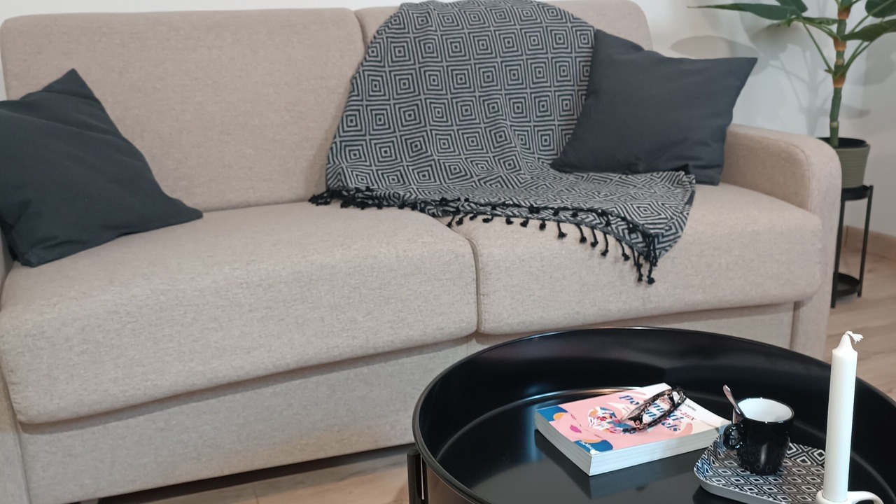 Photo of Livingroom in Homecourt