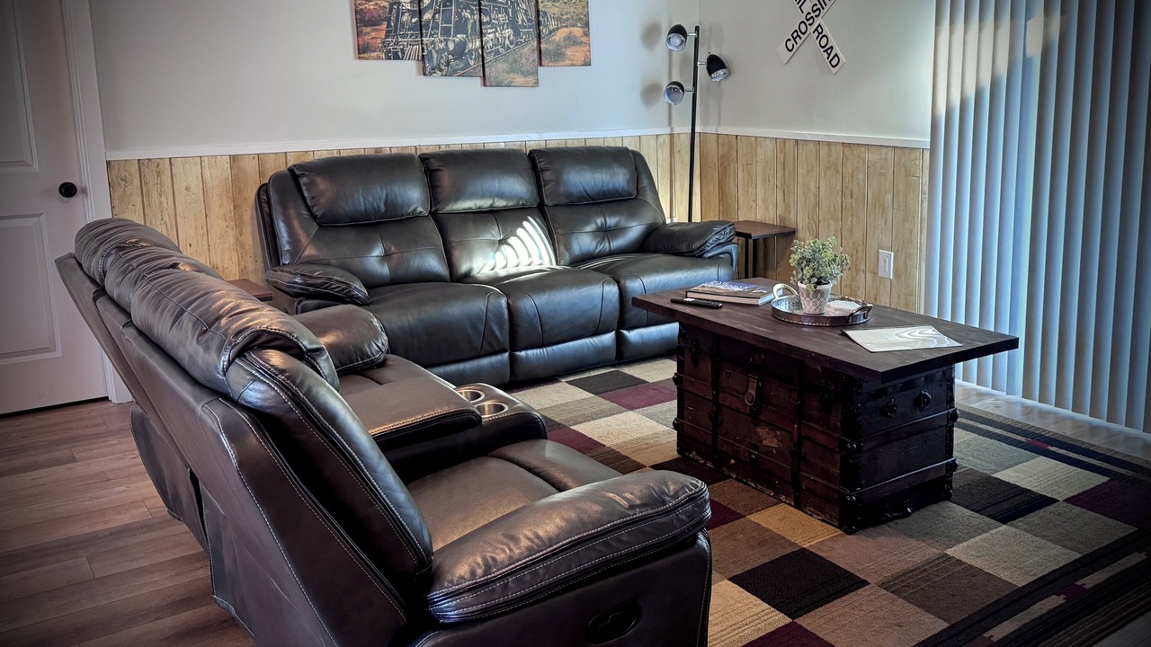 Photo of Livingroom in Elkhart