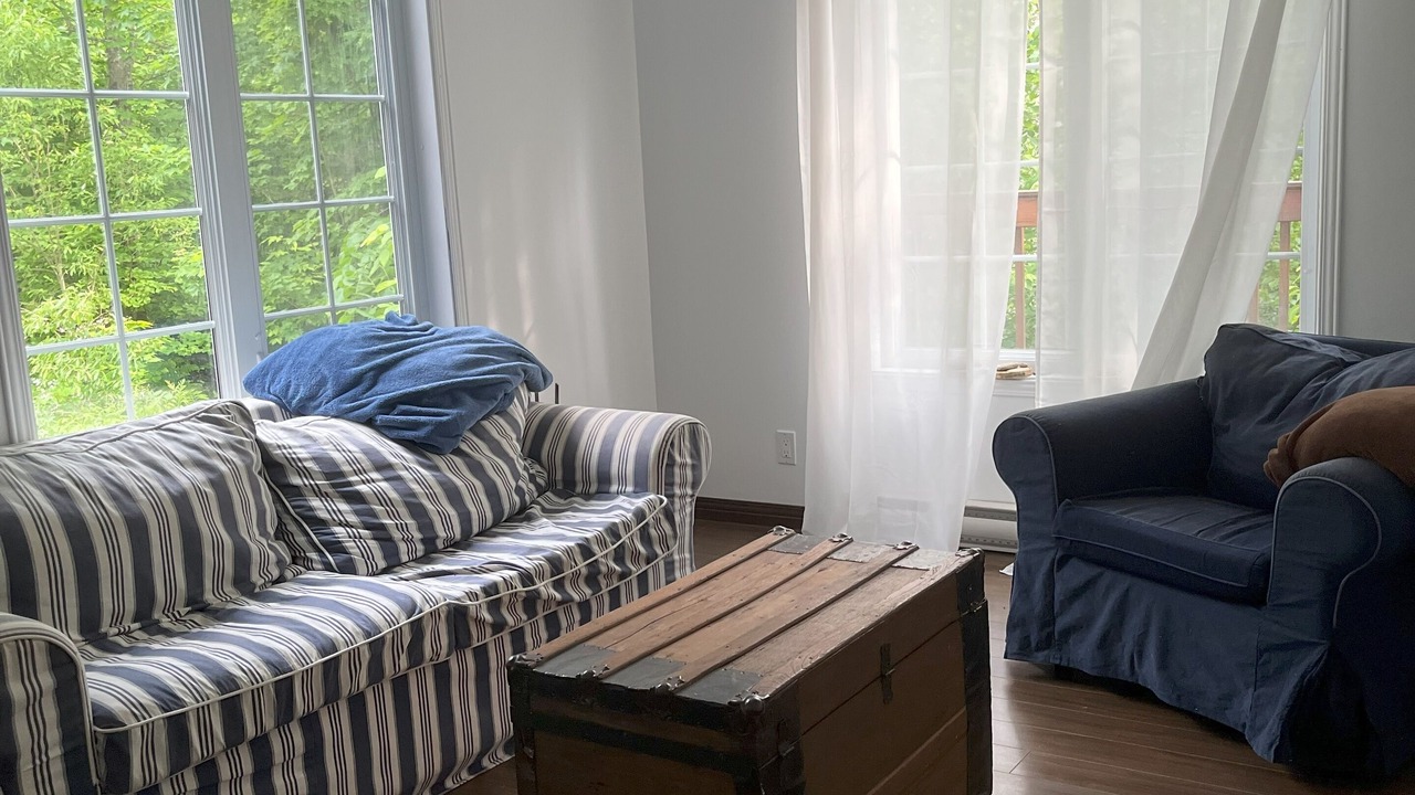 Photo of Livingroom in Sutton