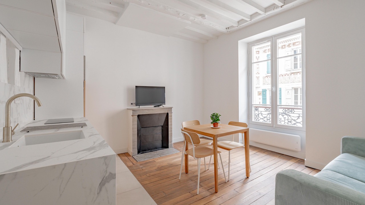 Photo of Others in Montparnasse