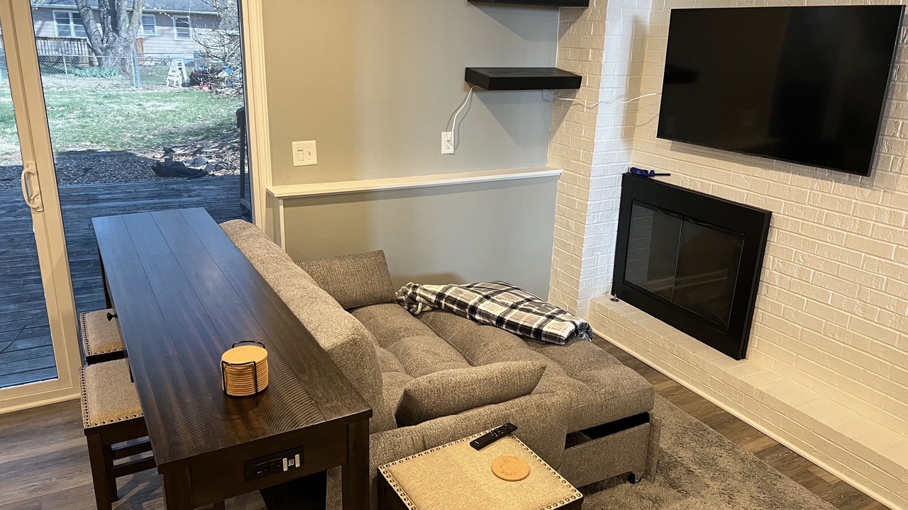 Photo of Livingroom in Marshall