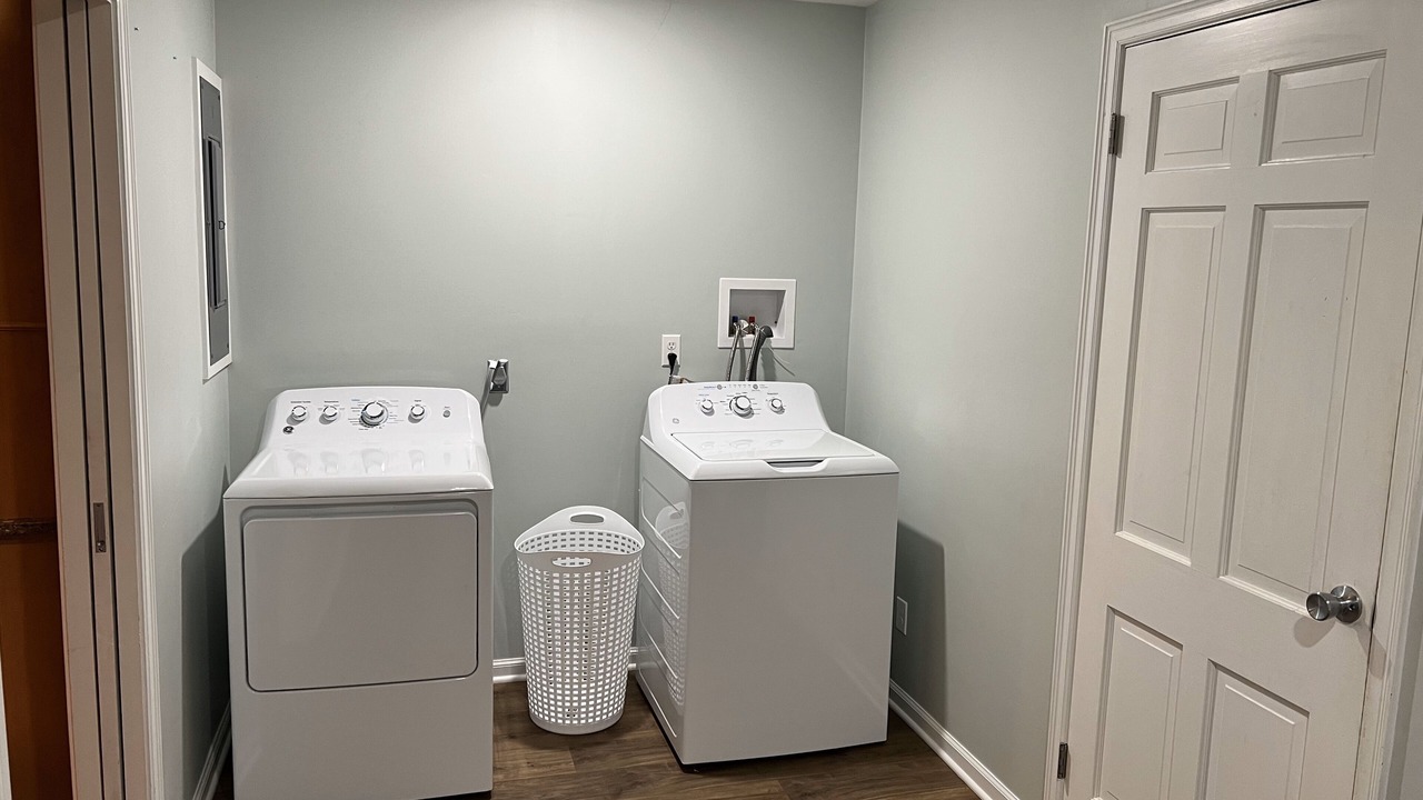 Photo of Others in Marshall