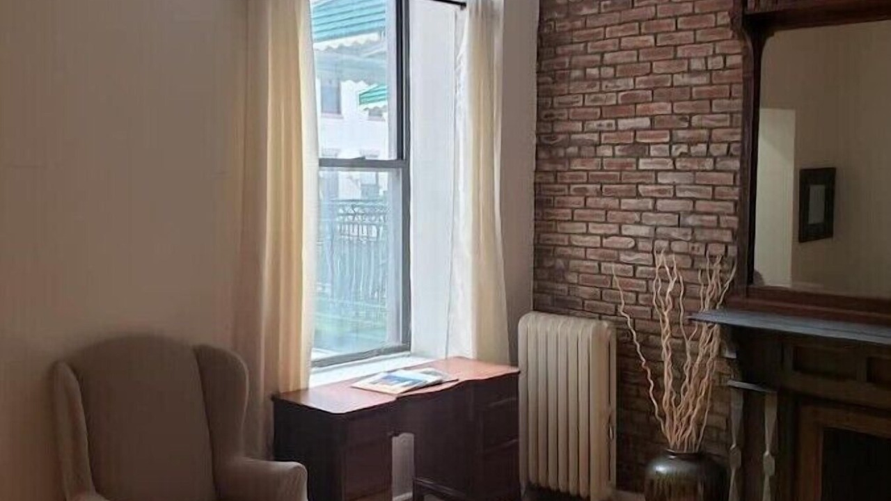 Photo of Livingroom in Harlem