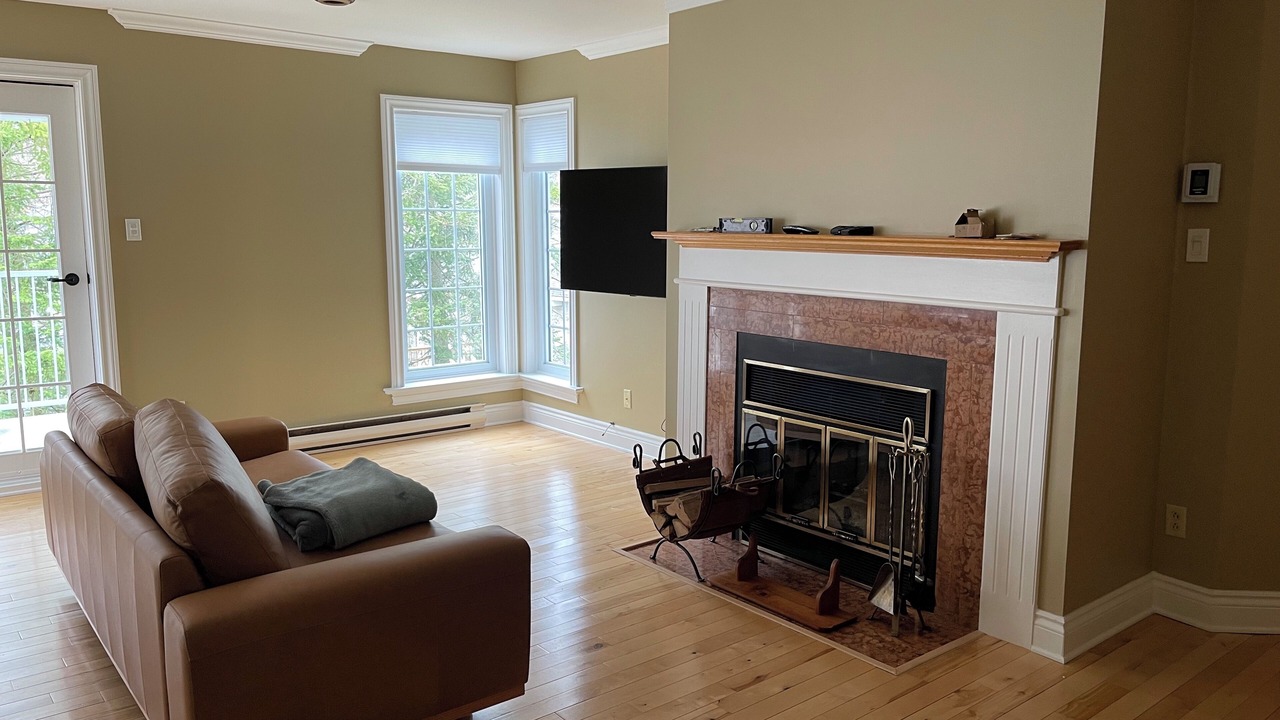 Photo of Livingroom in Knowlton