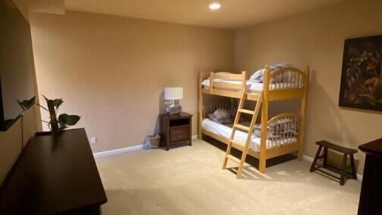 Photo of Bedroom in Quincy