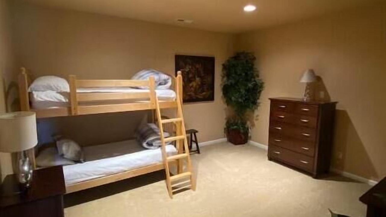 Photo of Bedroom in Quincy