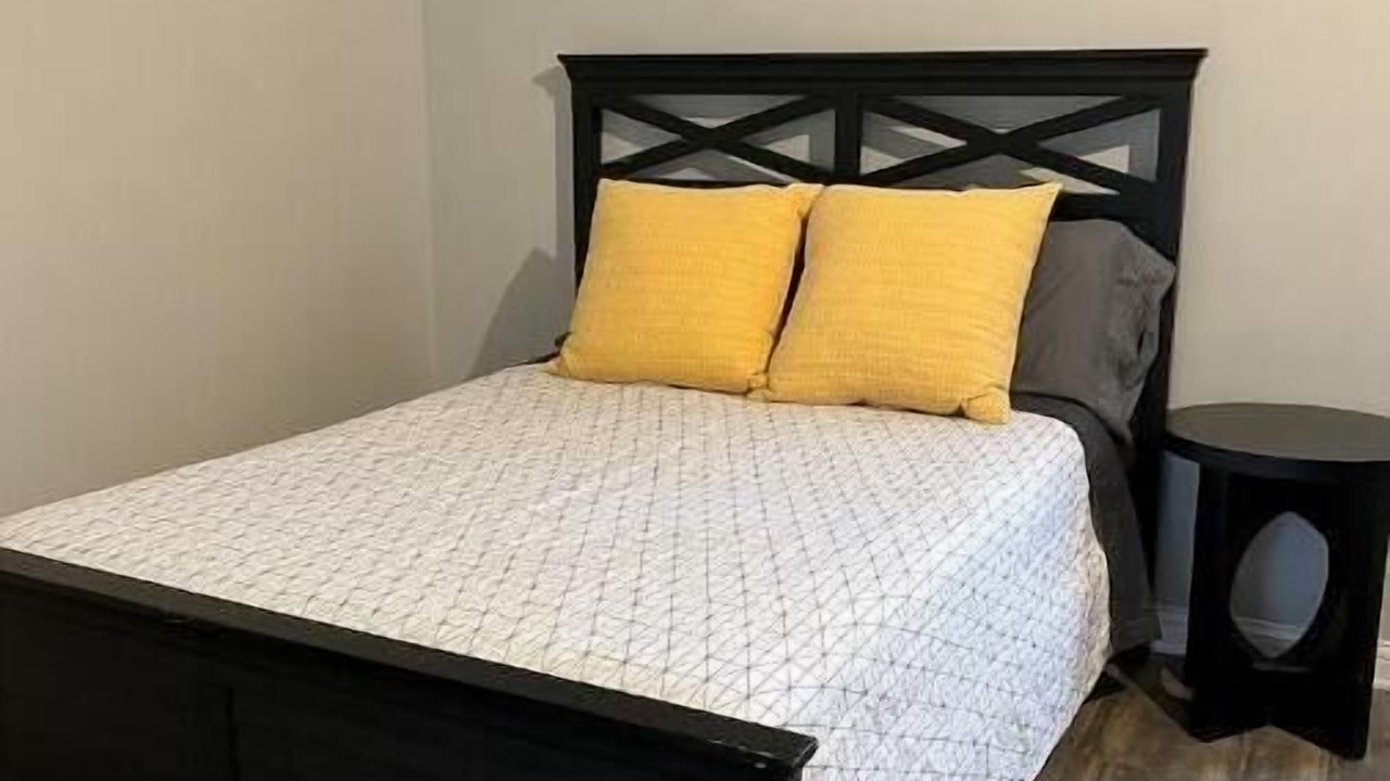 Photo of Others in Hayden