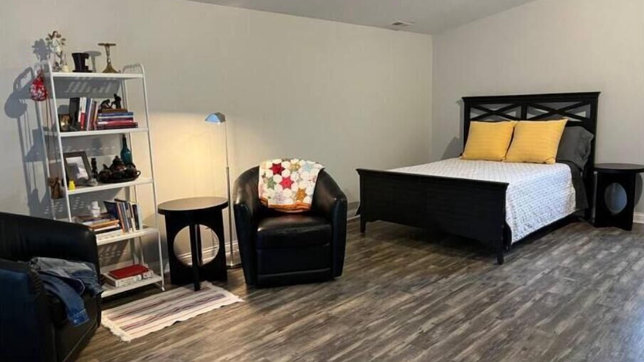 Photo of Others in Hayden