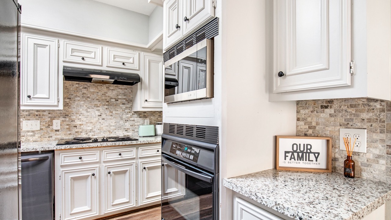 Photo of Kitchen in FM 1960