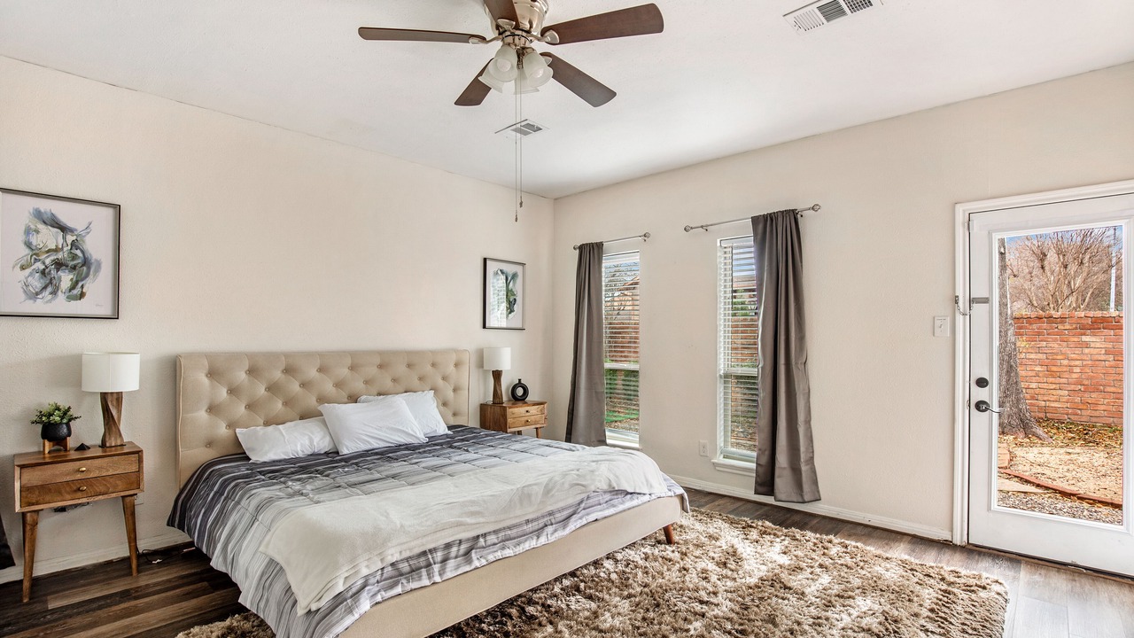Photo of Bedroom in FM 1960