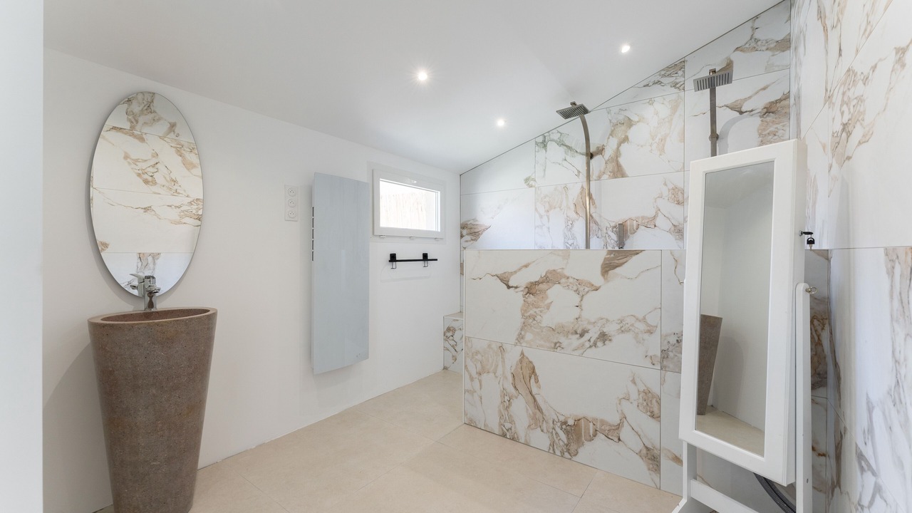 Photo of Bathroom in Septemes-les-Vallons