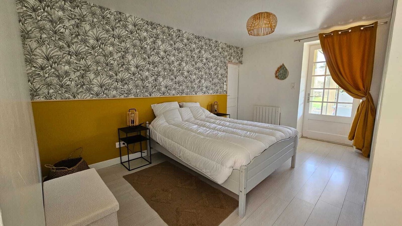 Photo of Bedroom in Peault