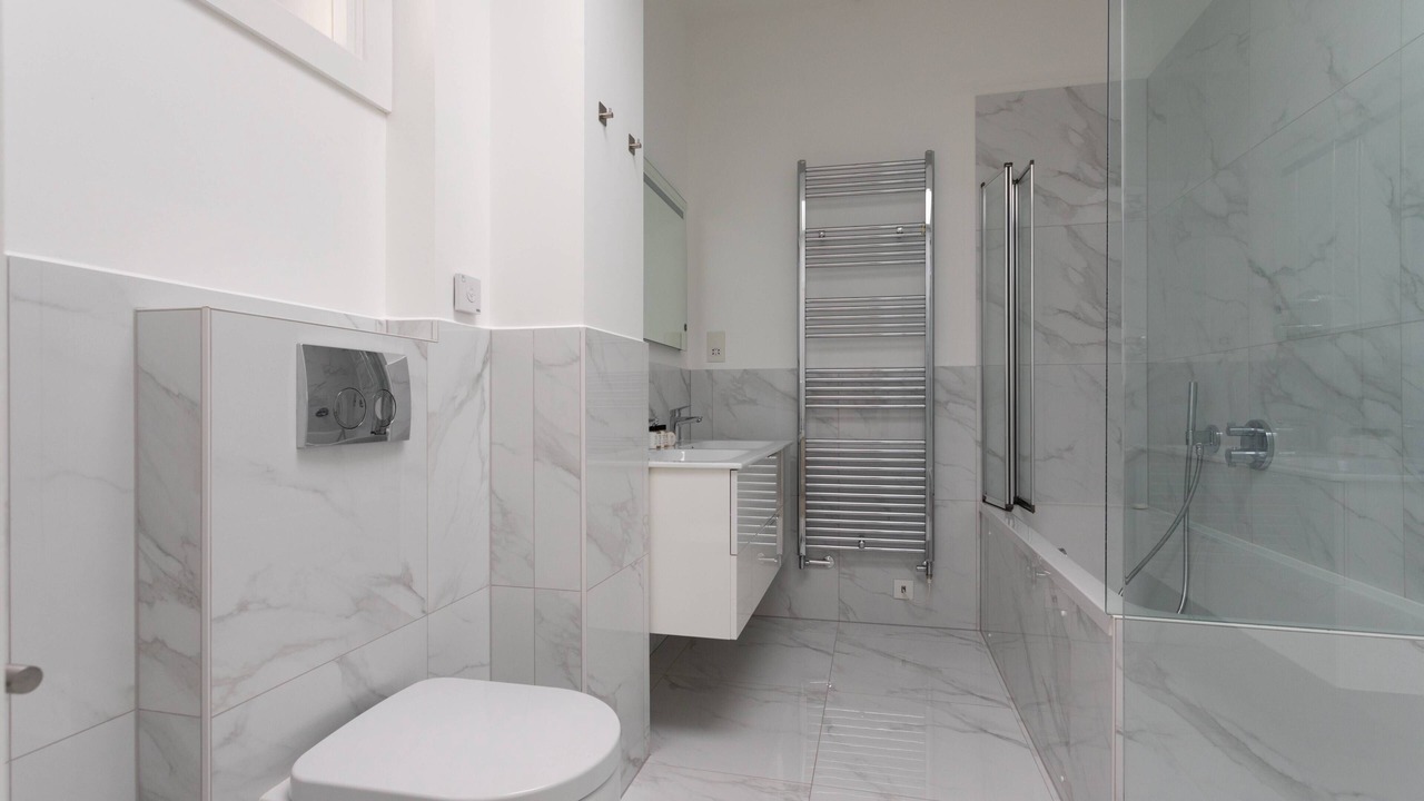 Photo of Bathroom in Warwick