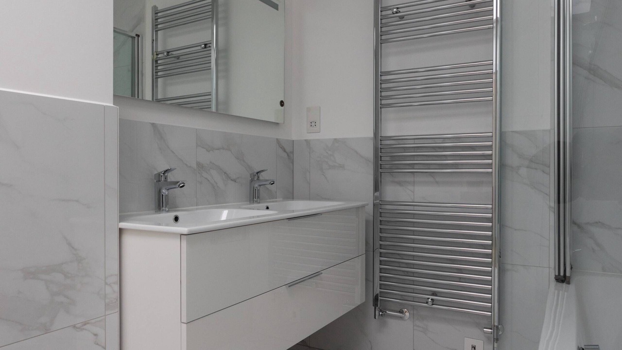 Photo of Bathroom in Warwick