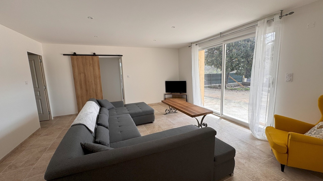 Photo of Livingroom in Barjac