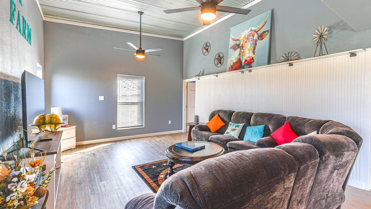 Photo of Bedroom in Whitney