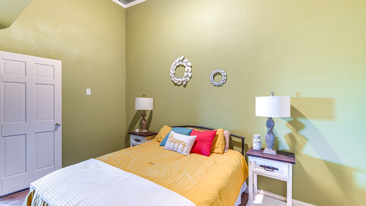 Photo of Bedroom in Whitney