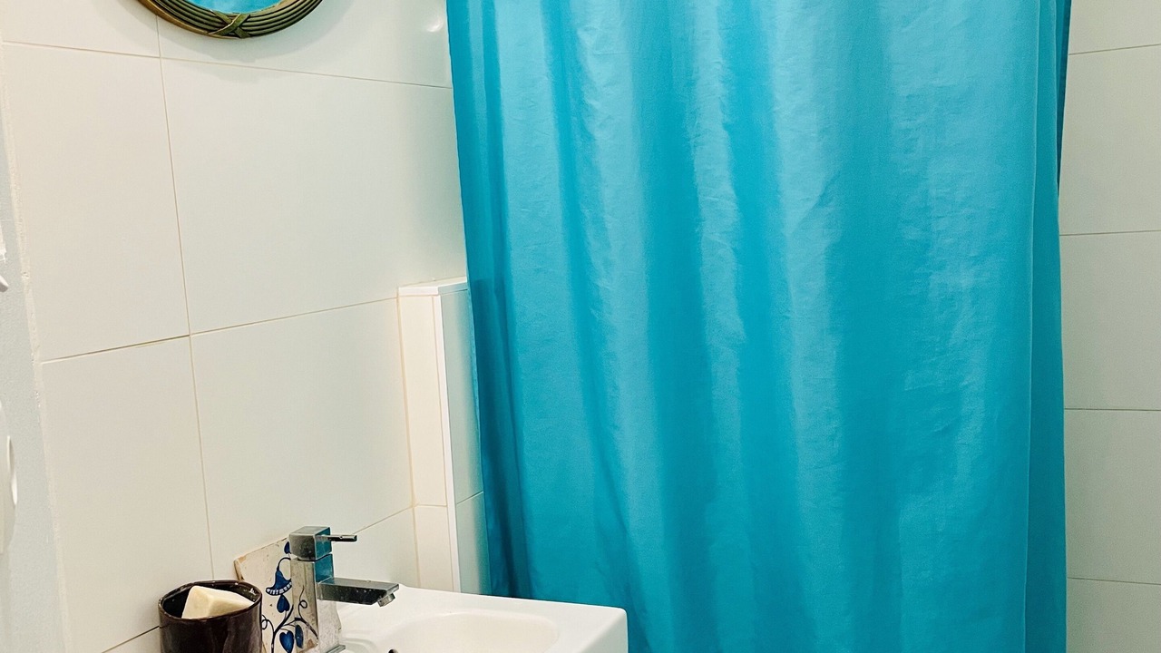 Photo of Bathroom in Gare