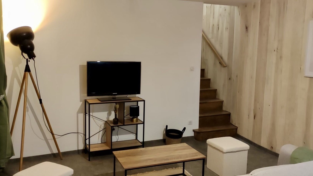 Photo of Livingroom in Descartes