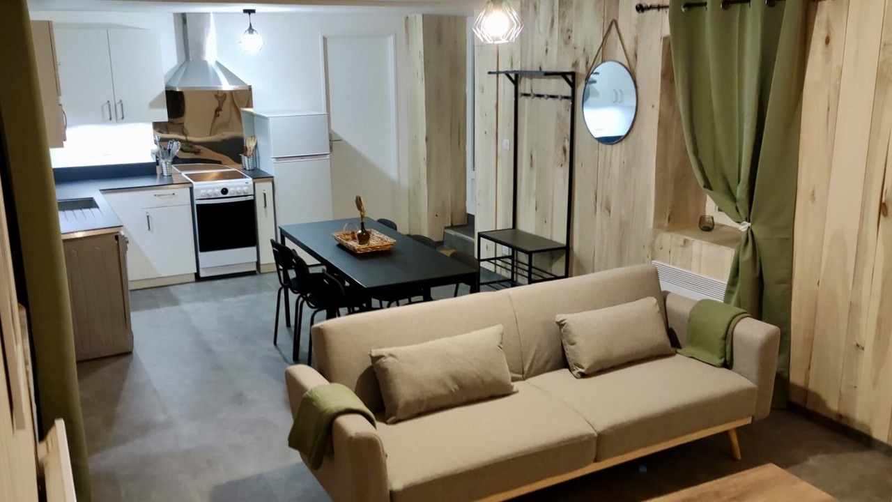 Photo of Livingroom in Descartes