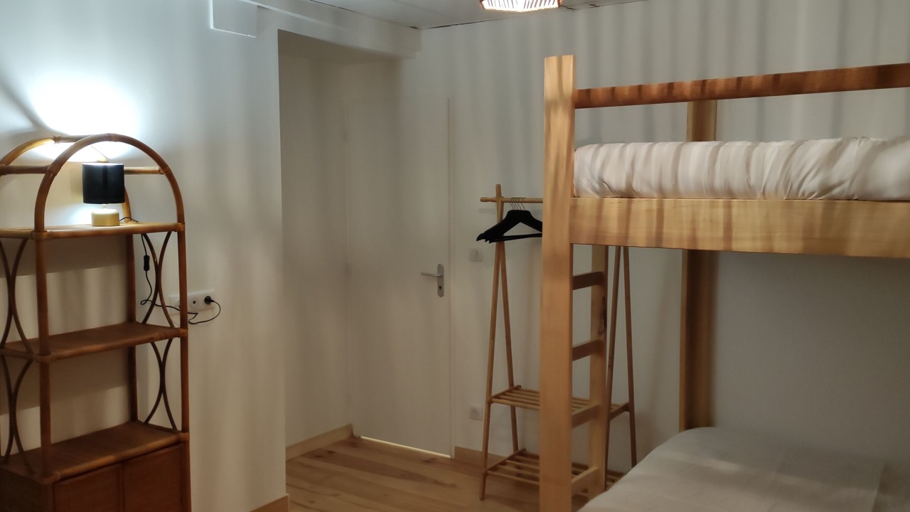 Photo of Bedroom in Descartes