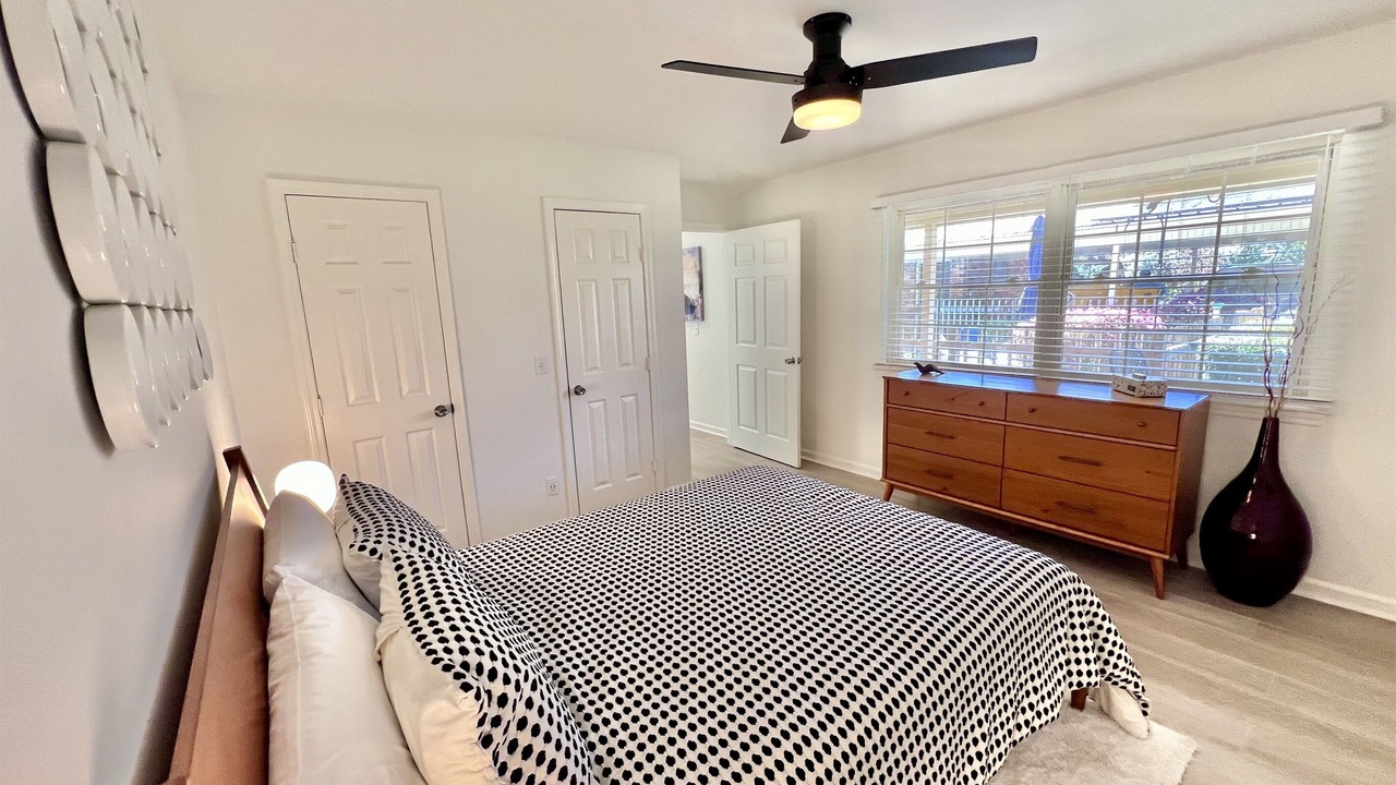 Photo of Bedroom in Savannah