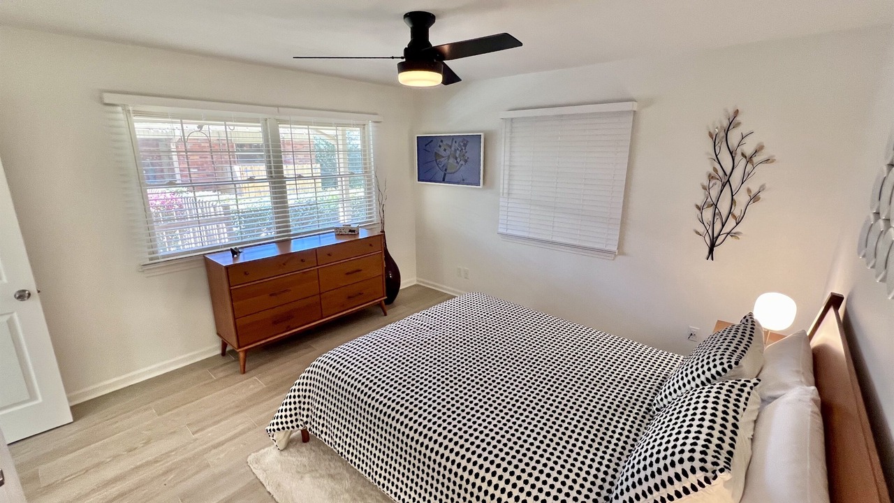 Photo of Bedroom in Savannah