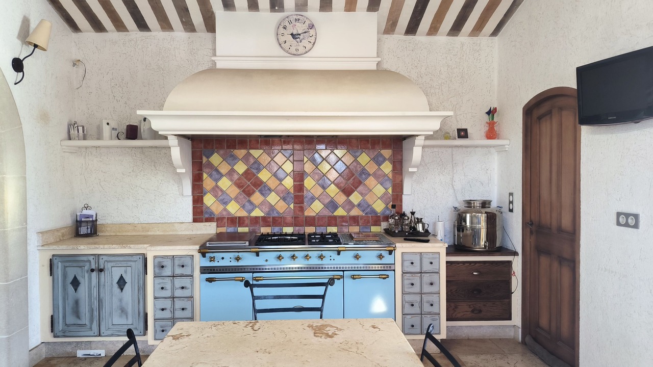 Photo of Kitchen in Puyvert