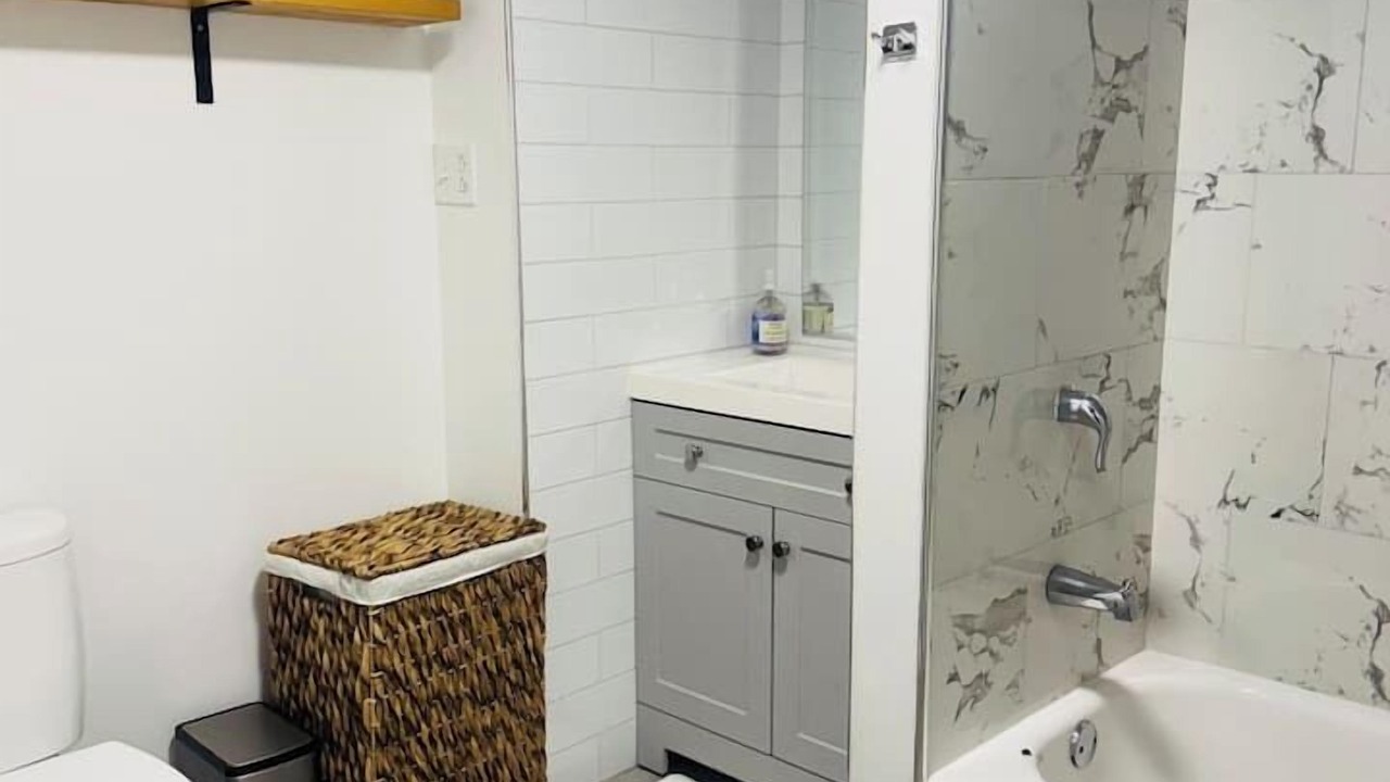 Photo of Bathroom in Avondale