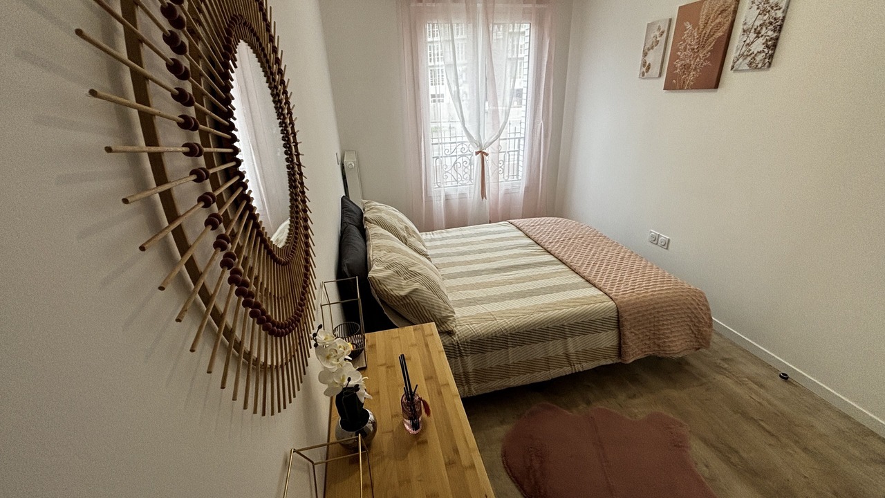 Photo of Bedroom in Chelles