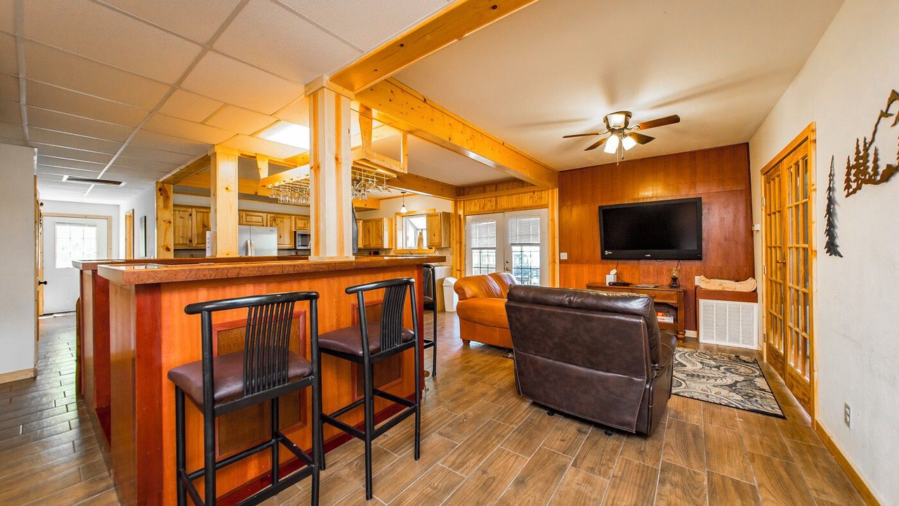 Photo of Livingroom in Edgemont