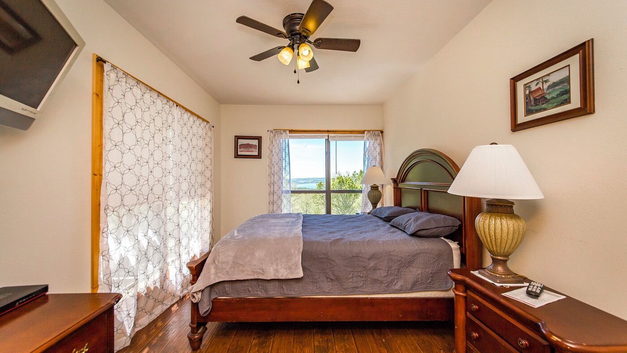 Photo of Bedroom in Edgemont