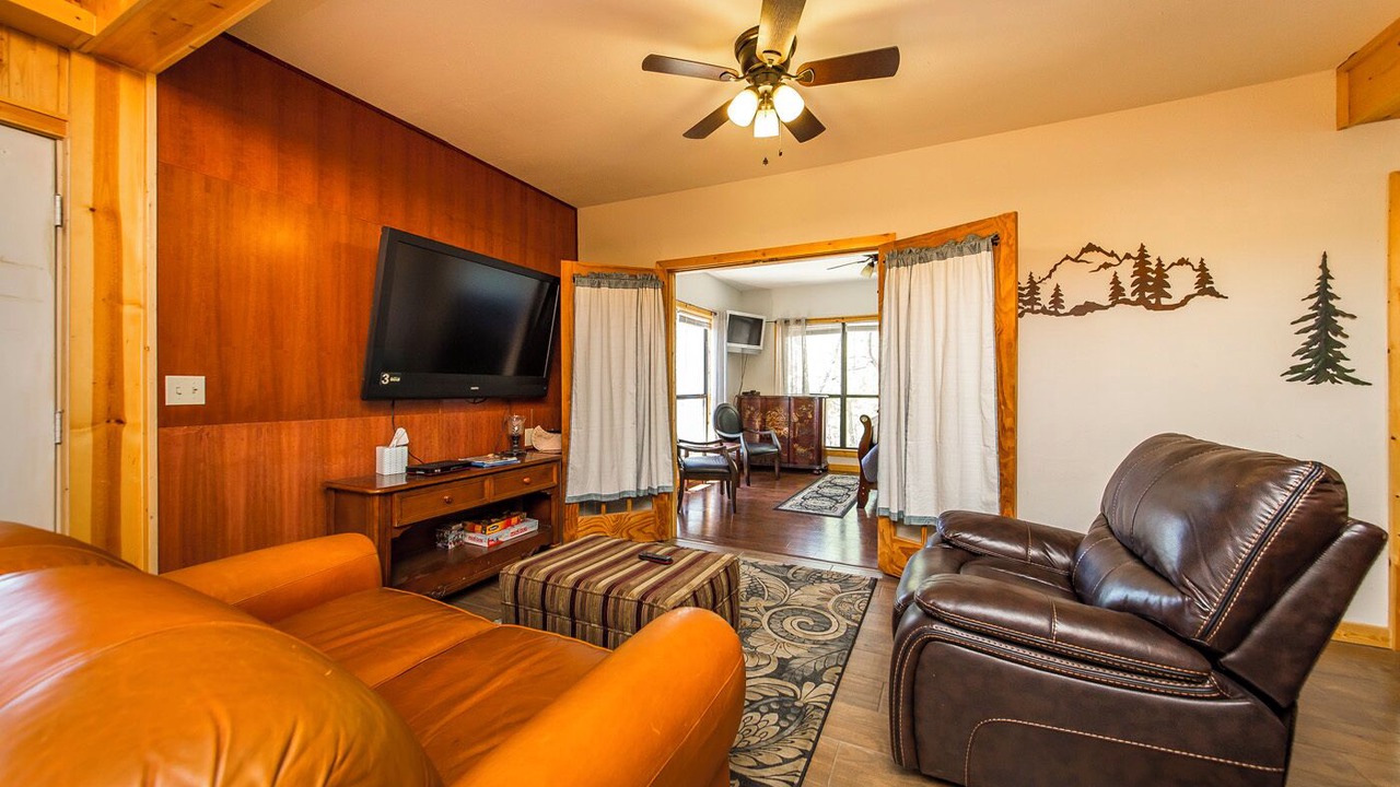Photo of Livingroom in Edgemont
