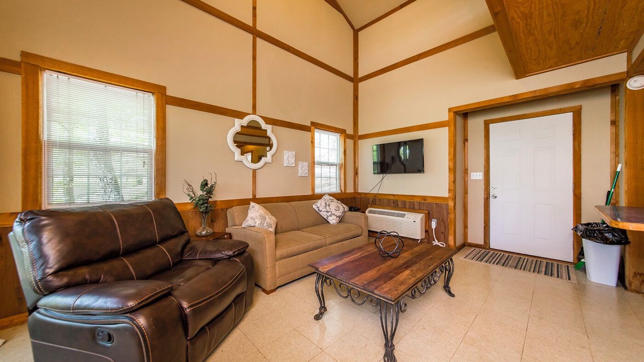 Photo of Livingroom in Edgemont