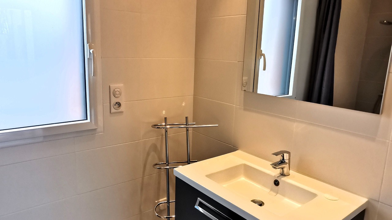 Photo of Bathroom in Brem Sur Mer