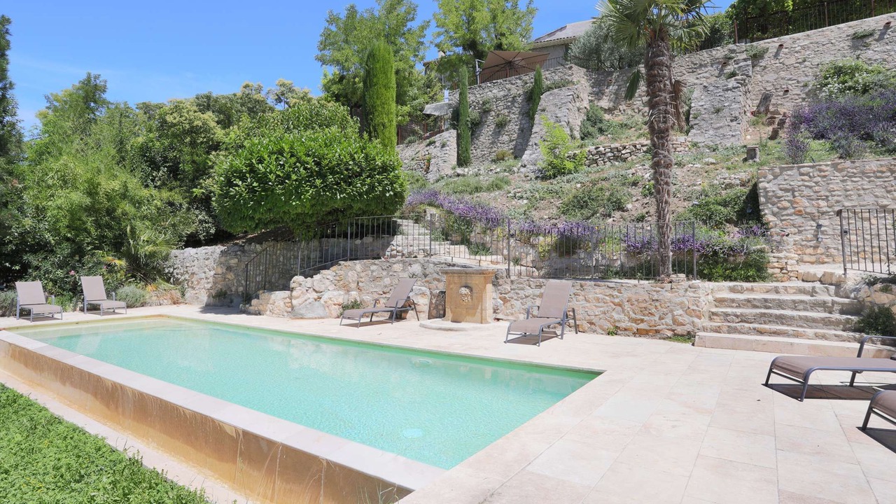 Photo of Outdoor in Saint-Martin-de-Castillon