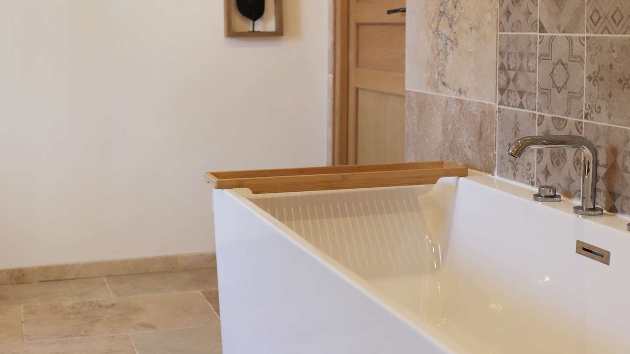 Photo of Bathroom in Saint-Martin-de-Castillon