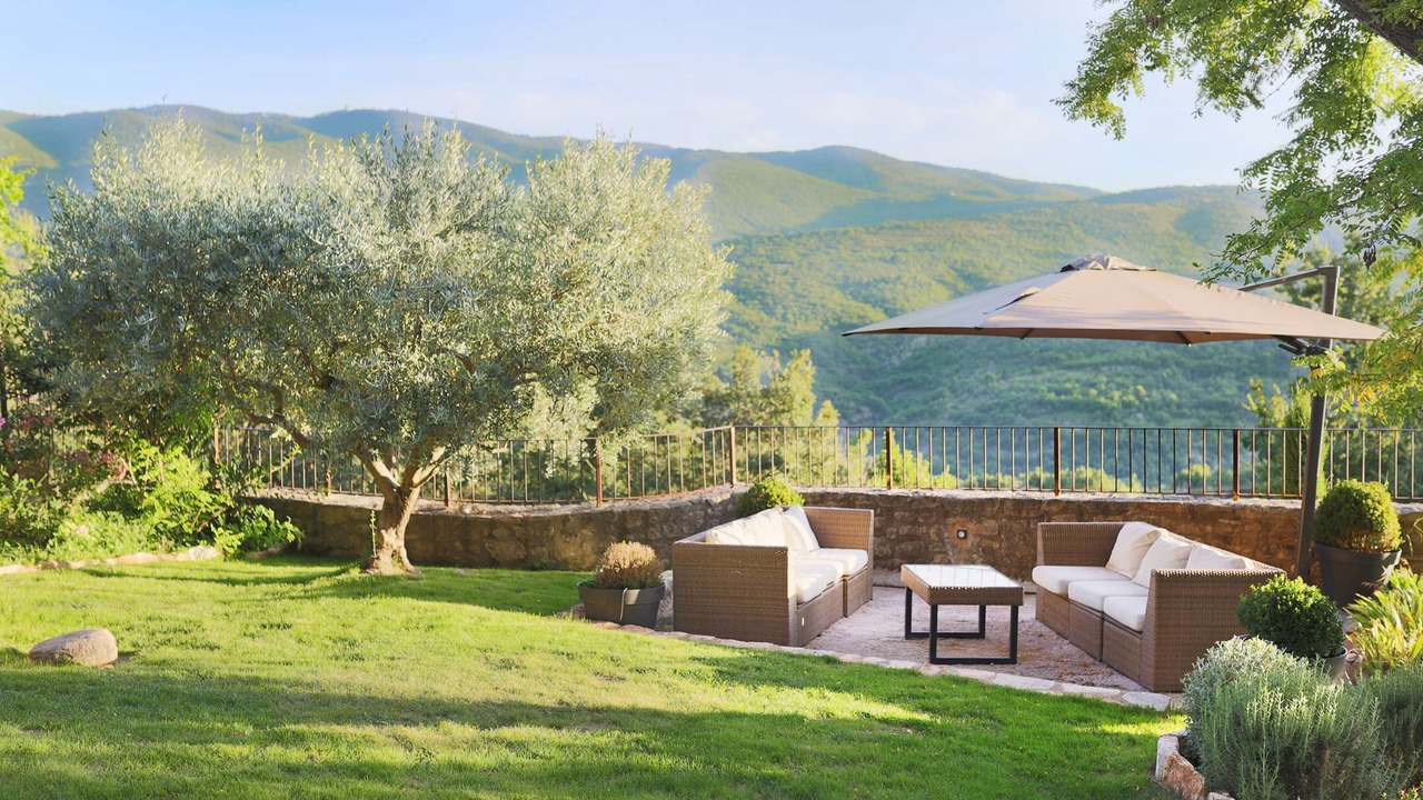 Photo of Outdoor in Saint-Martin-de-Castillon