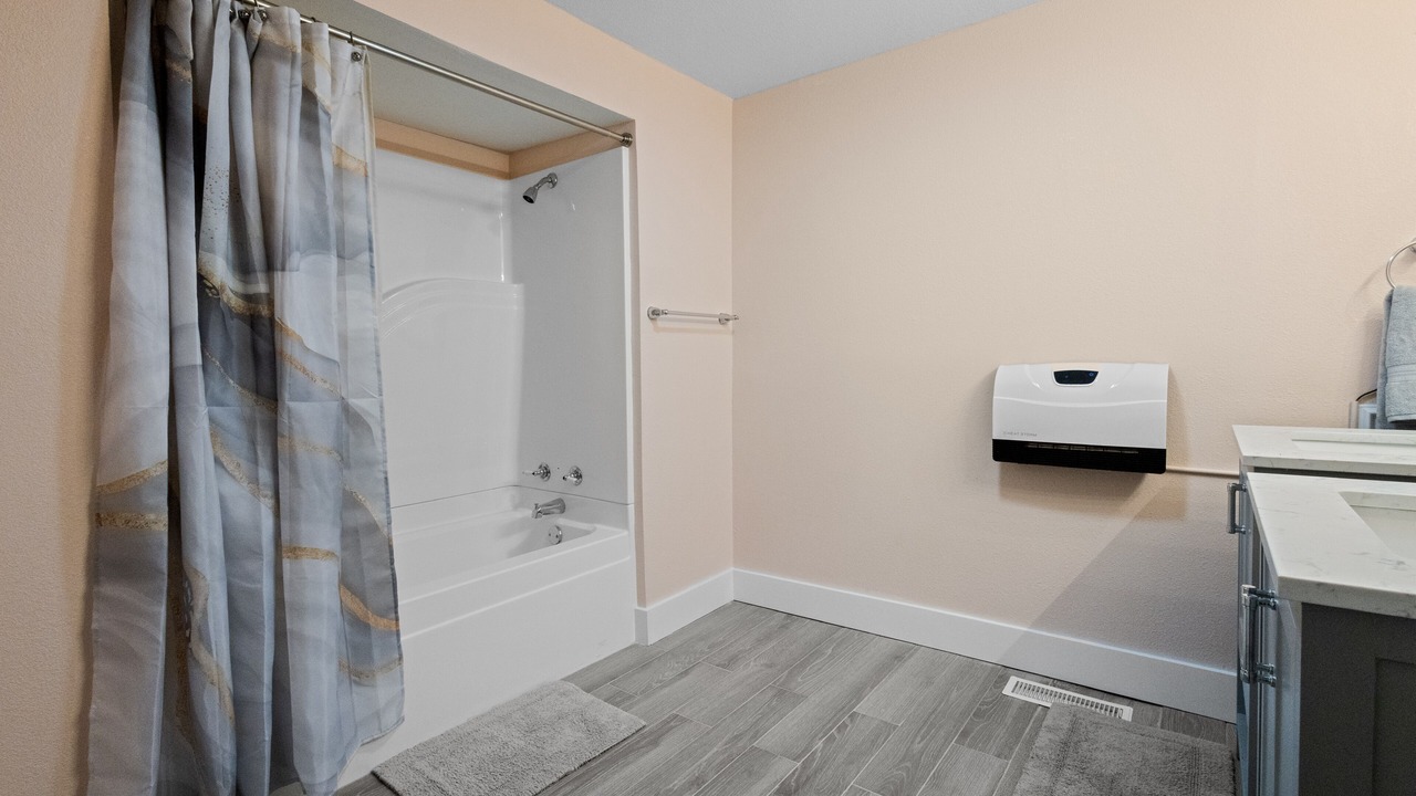 Photo of Bathroom in Siloam Springs