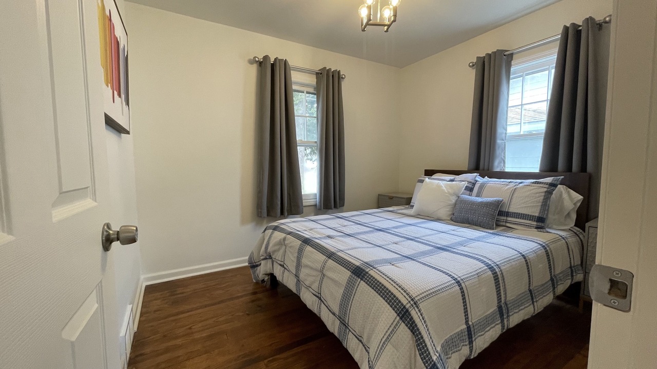 Photo of Bedroom in Hillsdale